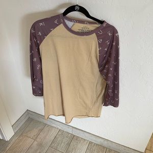 For the brand 3/4 sleeve top